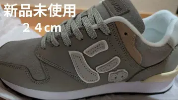 뉴이즈 GRAY 10주년 한정판 모델 스니커즈 23.5 sangacio