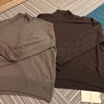 Leshy forest 하이넥 니트 2개 미사용품