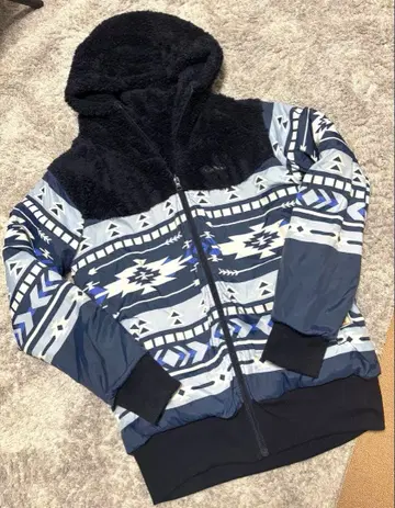 오션 퍼시픽 M 사이즈 네이비 플리스 자켓