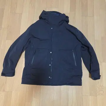 유니클로 UNIQLO +J 하이브리드 다운 오버사이즈 파카 L