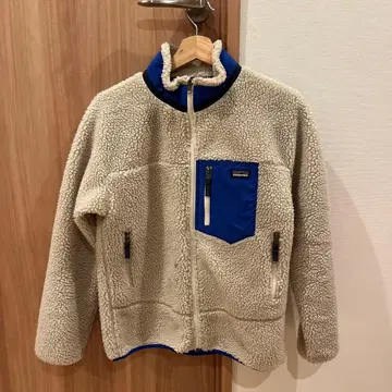 patagonia 플리스 자켓 크림색