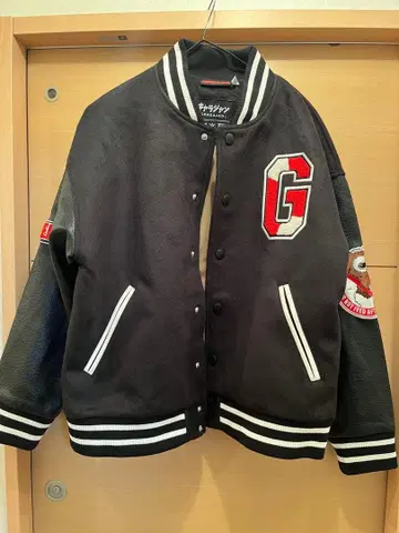 그렘린 바시티 자켓 G 자수