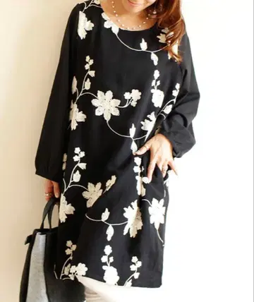 cawaii 자수 튜닉 원피스