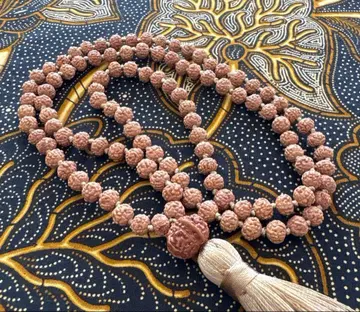 루드라크샤 마라 탑 가네샤