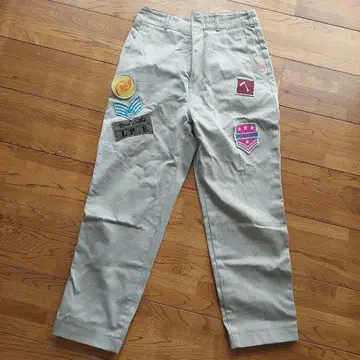 루시앙페라피네 패치가 달린 그레이 워크 팬츠