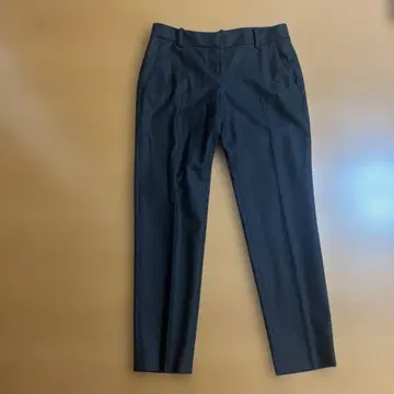 미사용 새상품 띠어리 팬츠 4 블랙