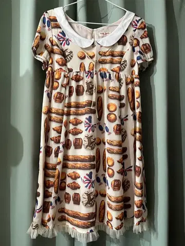 베이커리 프린트 원피스