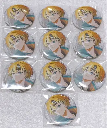 18TRIP 에이트리 1st BD AGF 캔뱃지 이소타케 아쿠타