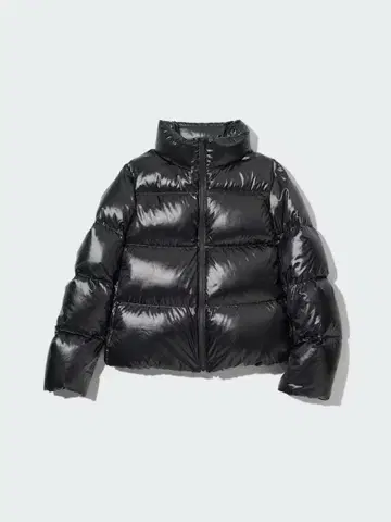 유니클로 울트라 라이트 다운 샤이니 볼륨 자켓 UNIQLO 수납