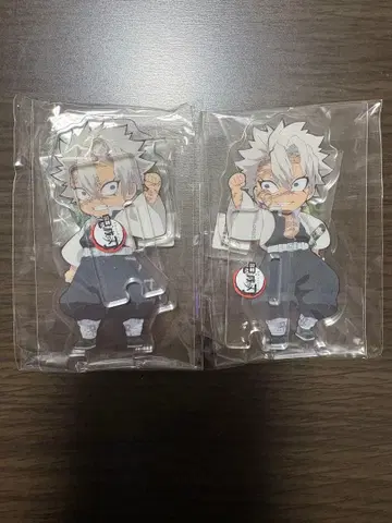 귀멸의 칼날 시나즈가와 사네미 아크릴 스탠드 세트