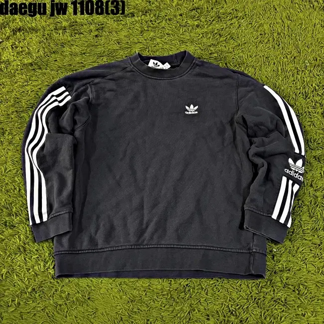 Adidas Sweatshirt M Actual Measurement 100