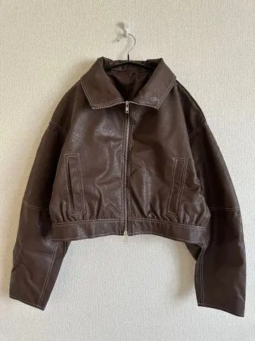 GRL 브라운 크롭 가죽 자켓 스티치 디자인