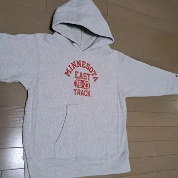 빨간색 택 리버스 위브 메이드 인 미국