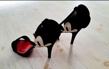 레어 상품! DIANA 디즈니 콜라보 미키 페이스 샌들 23.5cm