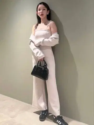 snidel 베이지 후드 부착 올인원