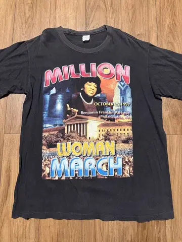 빈티지 밀리언 우먼 마치 티셔츠