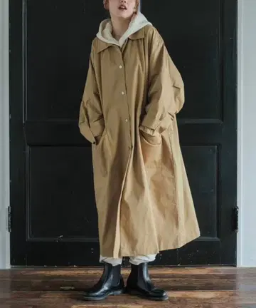 TRUE COLORS MARKET 코트