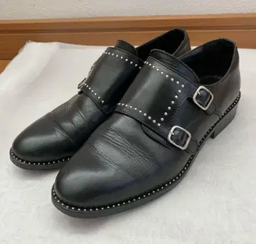 블랙 가죽 스터드 장식 더블 몽크 슈즈