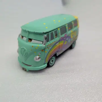 카즈 토미카 필모어