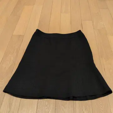 블랙 플레어 스커트 무릎 기장 13호