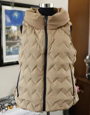 RESRALiQUE 레라릭 다운 자켓 다운 베스트