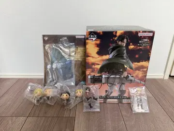 제일복권 진격의 거인 B상 리바이 E상 엘빈 덤 포함