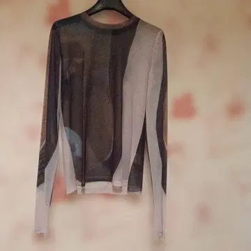 메쉬 다색 긴팔 상의