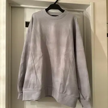 HARE 라이트 그레이 크루넥 맨투맨