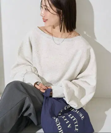 프릭스토어 오프숄더 맨투맨