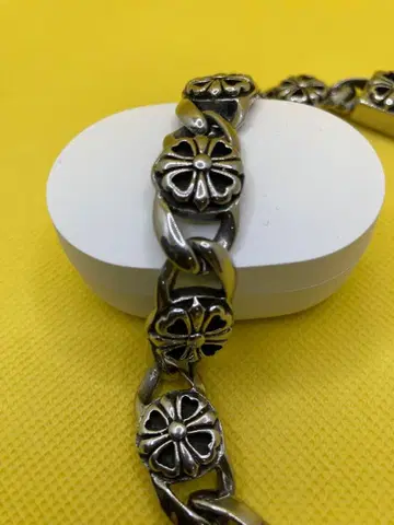 꽃 문장 크로스 팔찌 스테인리스