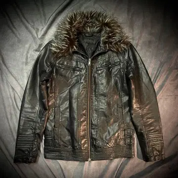 퍼 카라 페이크 가죽 자켓 블랙 계열