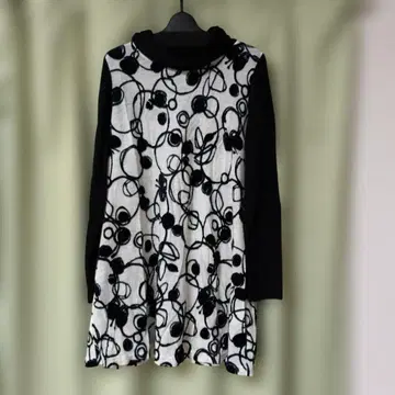 RES RALIQUE 추상 무늬 긴팔 튜닉 사이즈 38