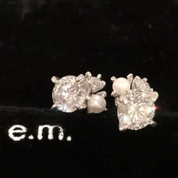 e.m. 큐빅 지르코니아 펄 sv925 귀걸이