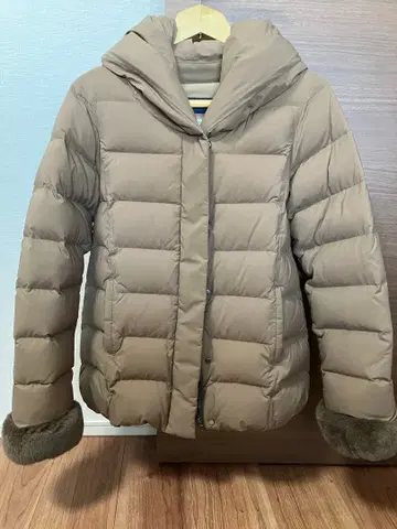 SHIPS 쉽스 카와타 페더 후드 숏 다운 자켓 36