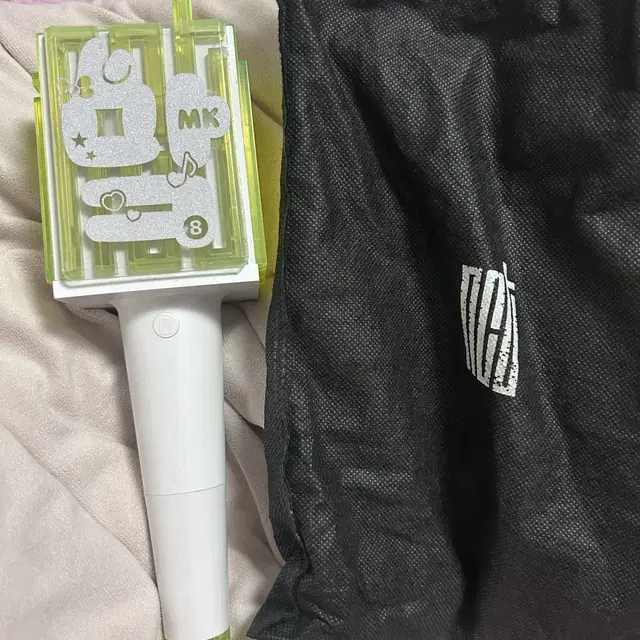 엔시티 응원봉 구믐 마크 반스