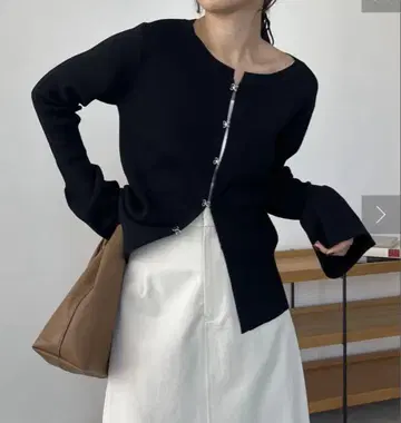 카프리슈레마쥬 후크 버튼 가디건