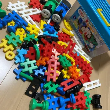 토마스 뉴 블록 블록 퍼시