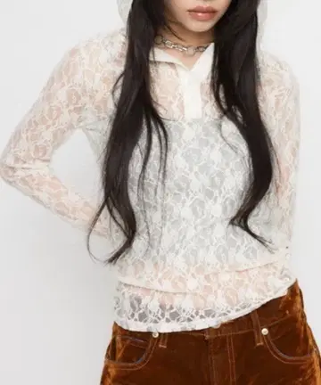 러그아젬 FLOR LACE HOODIE 상의