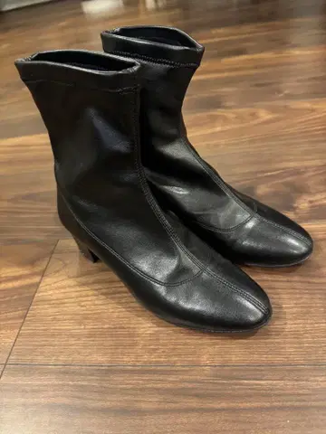 파비오 루스코니 부츠 사이즈 34