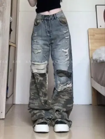 남녀 공용 플레어 데님 데미지 가공 카모플라쥬 패치워크 청바지 카모플라주