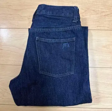 UNIQLO JW ANDERSON 스트레이트 데님 23