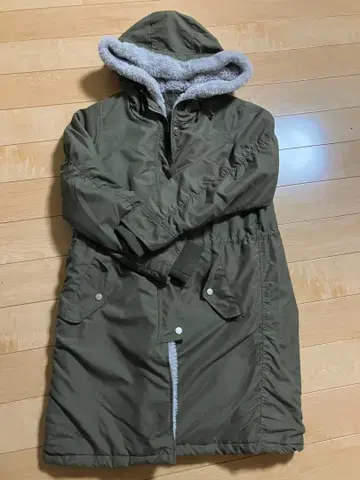 모즈 코트 그린 M 카키