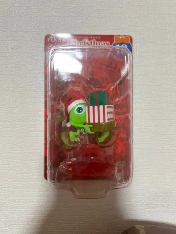 마이크 와조스키 크리스마스 피규어