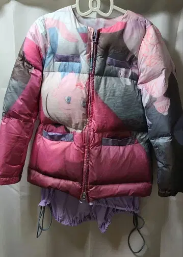 디즈니 아차츄무 앨리스 다운 자켓