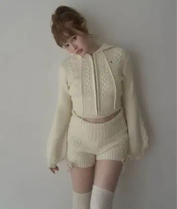 andmary Milk 리본 니트 세트업