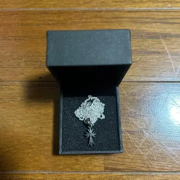 실버 펜던트 목걸이