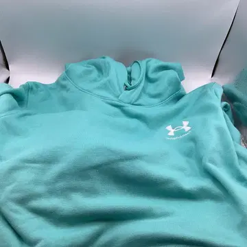언더아머 터콰이즈 후드 부착 후드티