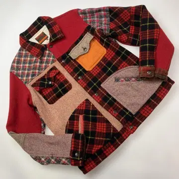 칼 헬무트 빨간색 계열 울 패치워크 자켓