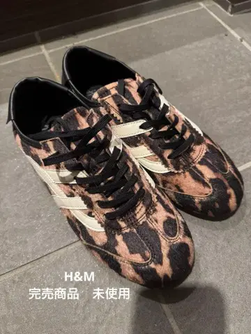 [ 미사용 ] H&M 레오파드 로우컷 스니커즈