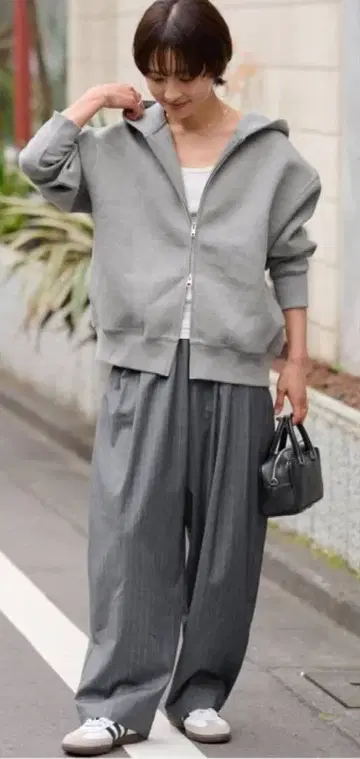 [25AW 신상] 후디 컴팩트 블루종 미사용 새상품 그레이